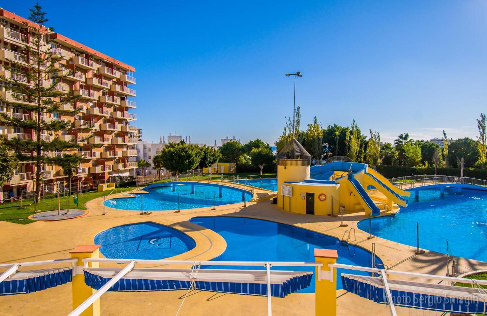 908 Minerva Apartamentos - Vistas Al Mar - Piscina Y Playa Бенальмадена Екстер'єр фото